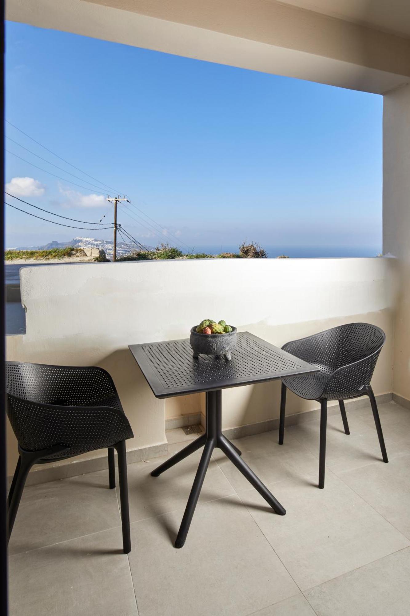 Mayu Suites Pyrgos Kallistis Habitación foto