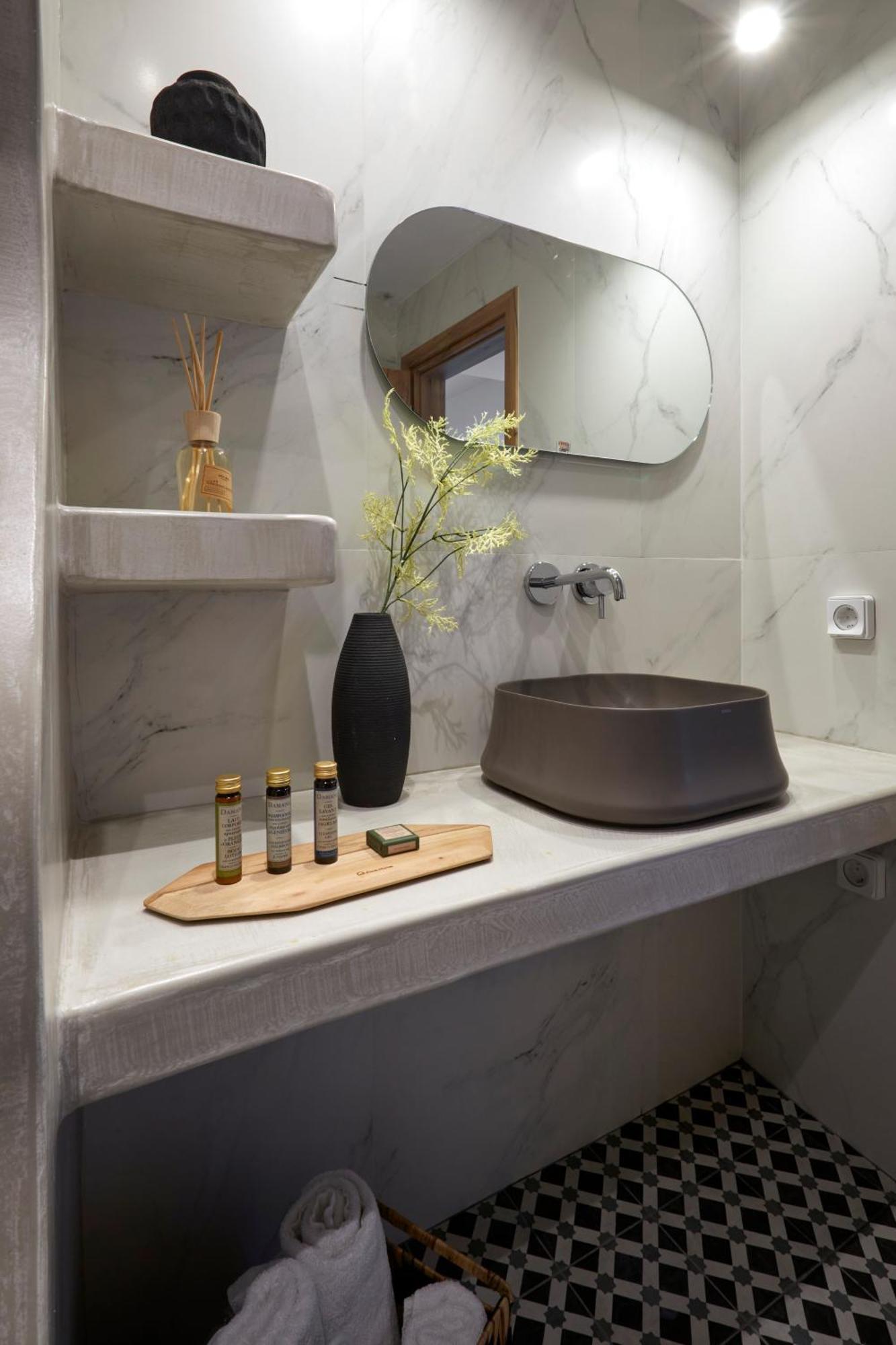 Mayu Suites Pyrgos Kallistis Habitación foto